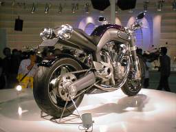 YAMAHA MT-01�Ƃ����炵���ł�