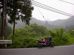 �O������