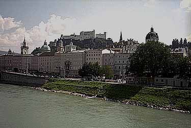 �U���c�u���N���s�X