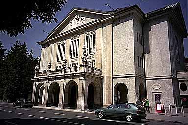 ���[�c�@���e�E��